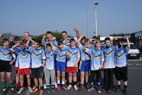 New Kit Presented by Ben Cross image