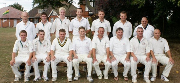 Back row: (Left to right) Bob Woodmanse (Umpire), Alex Woods, Huw Thomas, Simon French, Rowan Ames, James Moss (Vice-Captain), Darren Owen (Umpire)
Front row (Left to right) Daniel Davies, Jack Clark, Chris Lunn, Jonathon Colbourne (Captain), Jerry Smith, Jason Noah, Scott Walker Back row: (Left to right) Bob Woodmanse (Umpire), Alex Woods, Huw Thomas, Simon French, Rowan Ames, James Moss (Vice-Captain), Darren Owen (Umpire)
Front row (Left to right) Daniel Davies, Jack Clark, Chris Lunn, Jonathon Colbourne (Captain), Jerry Smith, Jason Noah, Scott Walker