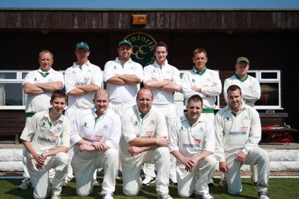 Gareth Denwood, Tom O'Brien, David Robinson, Lewis Bradley, Mark Bradley, Phil Harvey (WK)

Bradley Hoyle, Robert Horsfall, Garry Baxendale (C), Lee Potter, Craig Broadbent