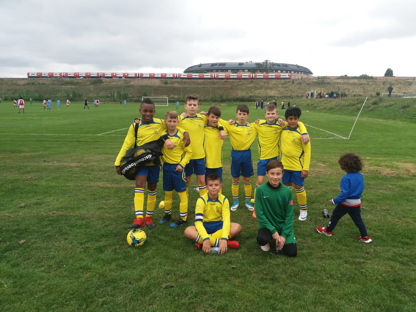 Ickenham Youth 2 vs. 2 Forest United Youth FC 25 November 2018 U12