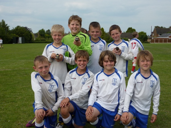 HEATHER LIONS WIN THE WINSHILL TOURNAMENT image