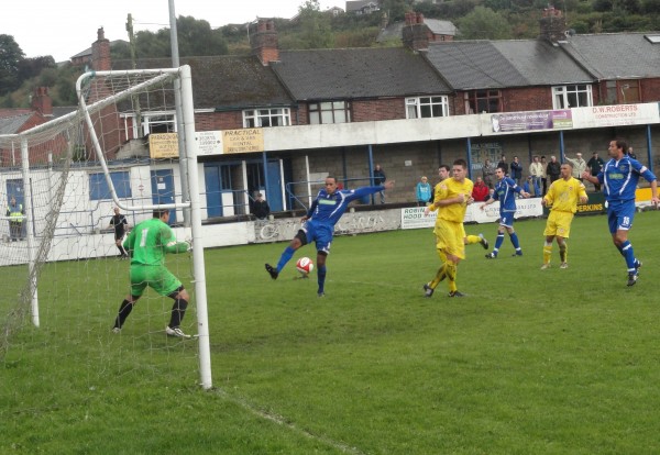 ANOTHER HOME DEFEAT FOR THE BLUES image